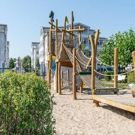 Seepark Fuer 3 Personen * Sellin (Rugen)